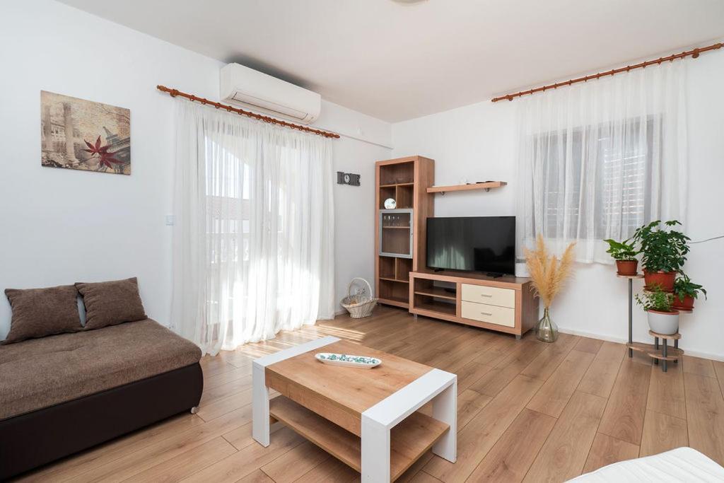 Apartments Janjac ヴォディツェ エクステリア 写真