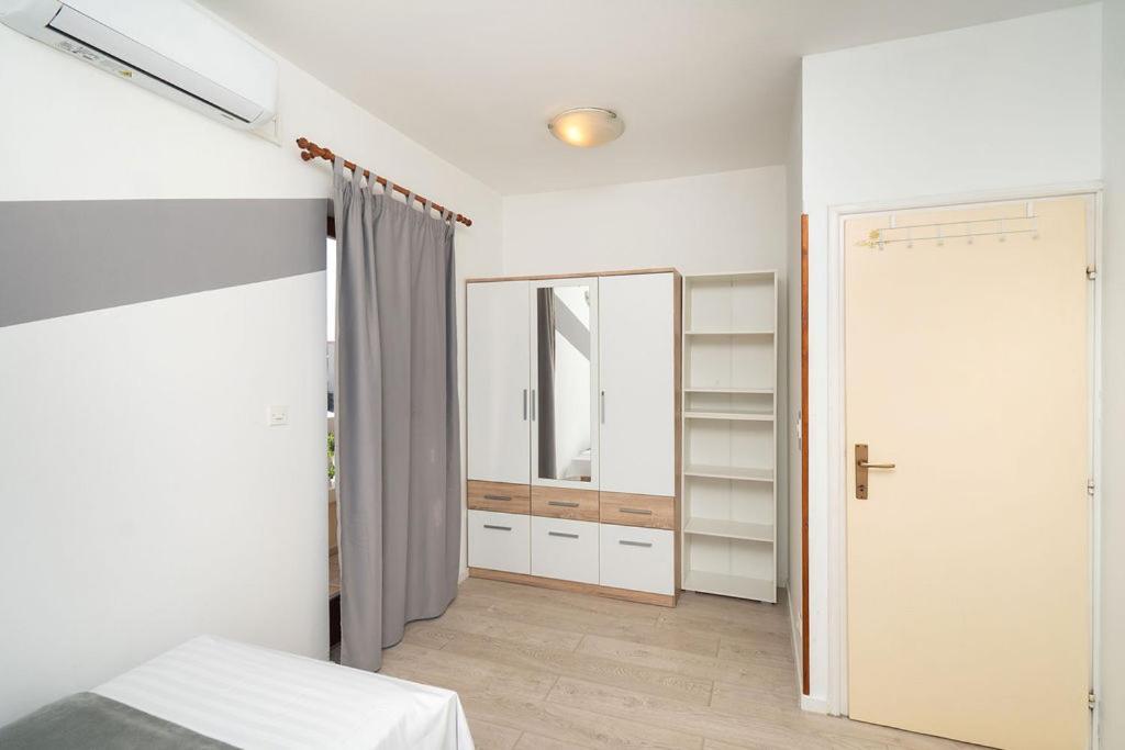 Apartments Janjac ヴォディツェ エクステリア 写真