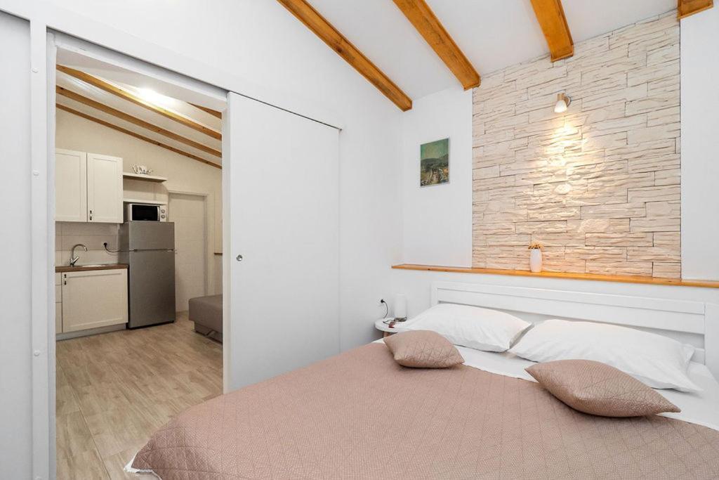 Apartments Janjac ヴォディツェ エクステリア 写真
