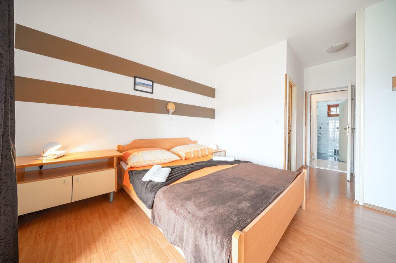 Apartments Janjac ヴォディツェ エクステリア 写真
